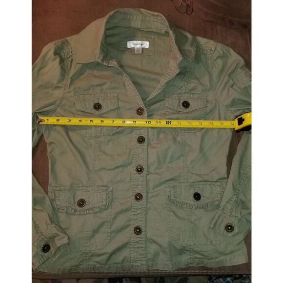Ladies Dress Barn olive green barn jacket or top - Picture 8 of 9